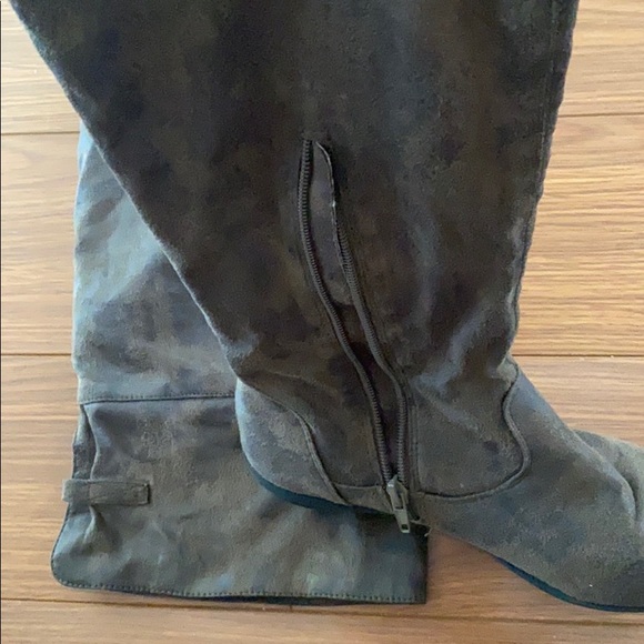 Comfortview Wide Calf Boot - Picture 4 of 6